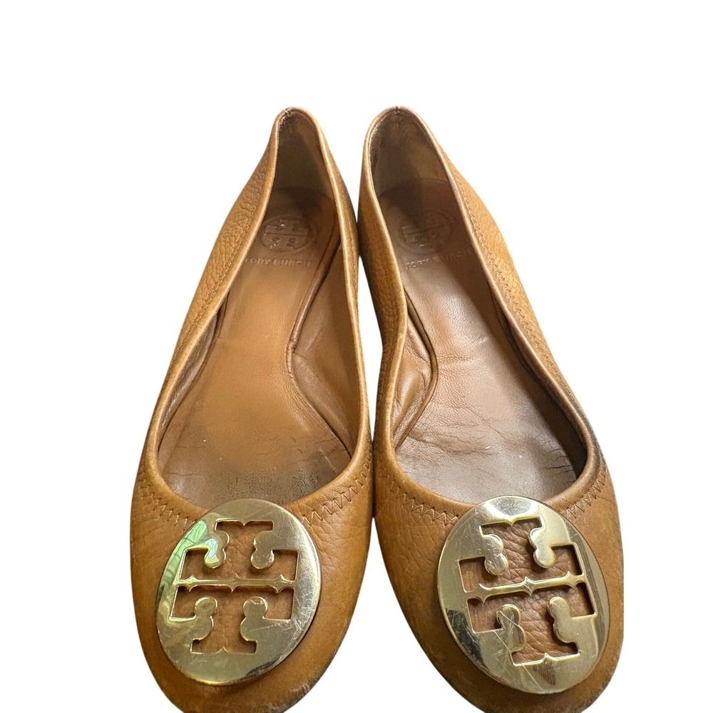 Tory Burch Reva Ballet Flats Tan Leather Gold Logo Medallion Round Toe Shoes